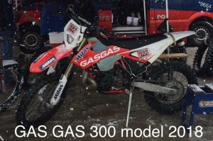 SECUND moto 3