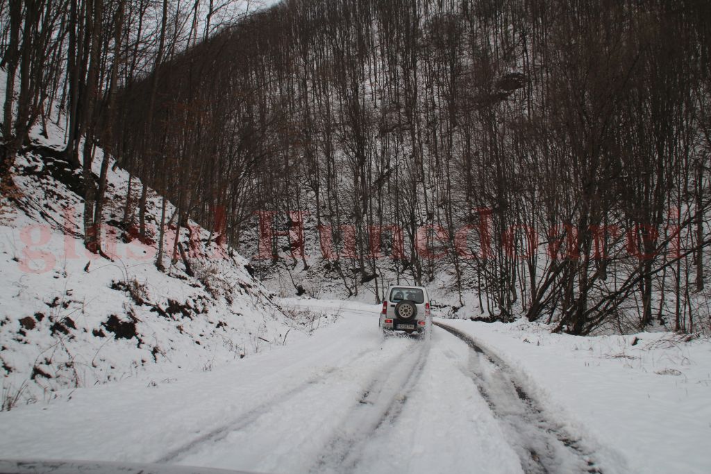 Drumurile judeţene declarate „închise” nu vor fi deszăpezite în iarna care urmează