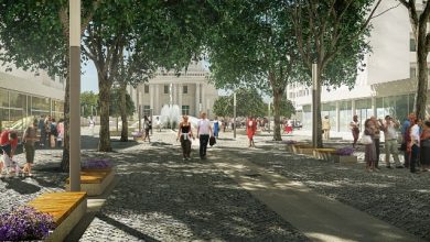 De anul viitor, în faţa Casei de Cultură şi pe b-dul Corvin se va circula doar „la pas” (accesul auto va fi permis doar pentru aprovizionarea magazinelor din zonă, după un program încă nestabilit)